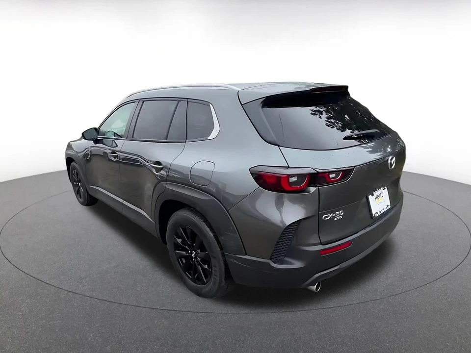 2025 Mazda CX-50 - Image 9 of 31