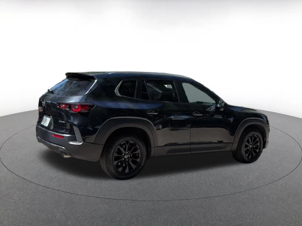 2025 Mazda CX-50 - Image 12 of 31