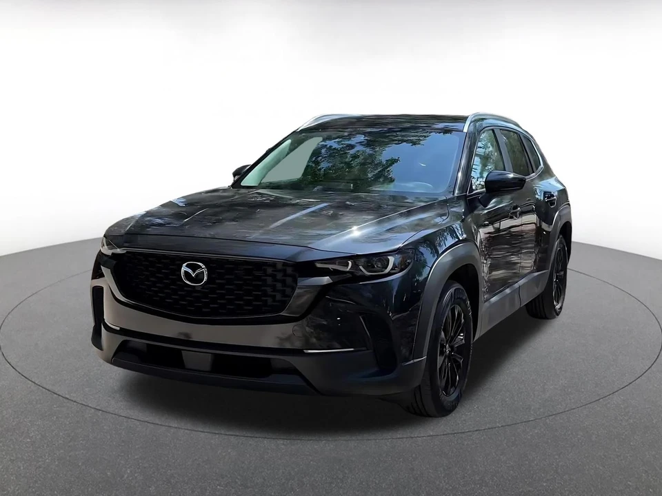 2025 Mazda CX-50 - Image 5 of 31