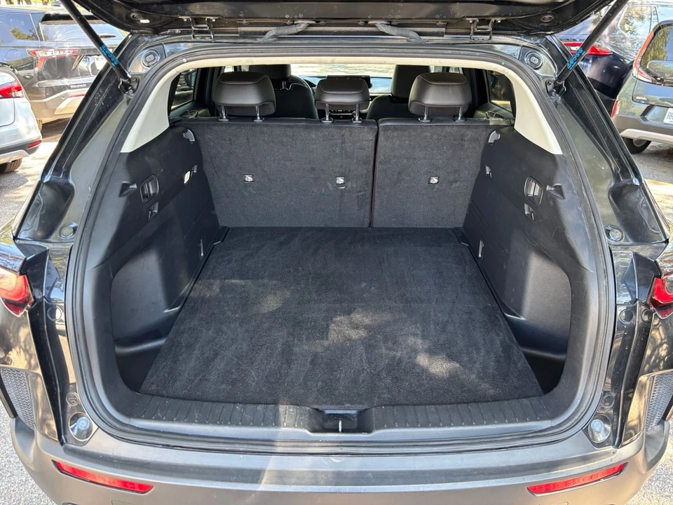 2025 Mazda CX-50 - Image 26 of 31