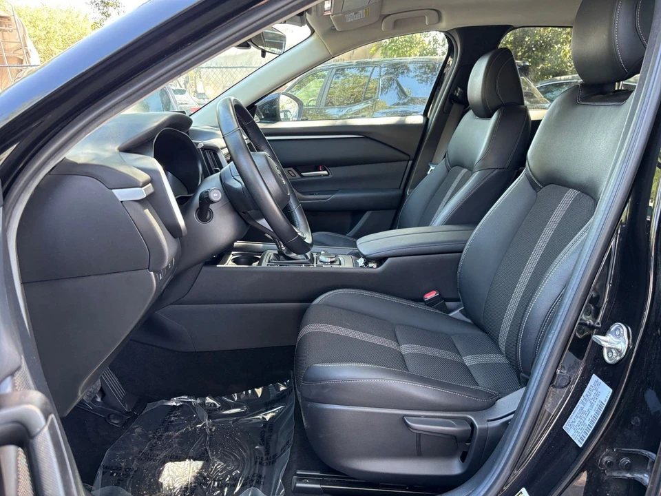 2025 Mazda CX-50 - Image 22 of 31
