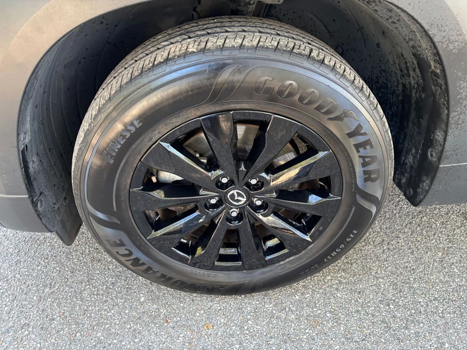 2025 Mazda CX-50 - Image 25 of 31