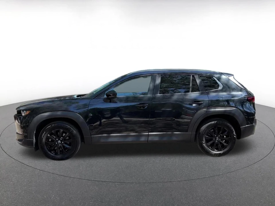 2025 Mazda CX-50 - Image 7 of 31