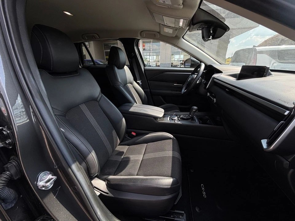 2025 Mazda CX-50 - Image 31 of 31