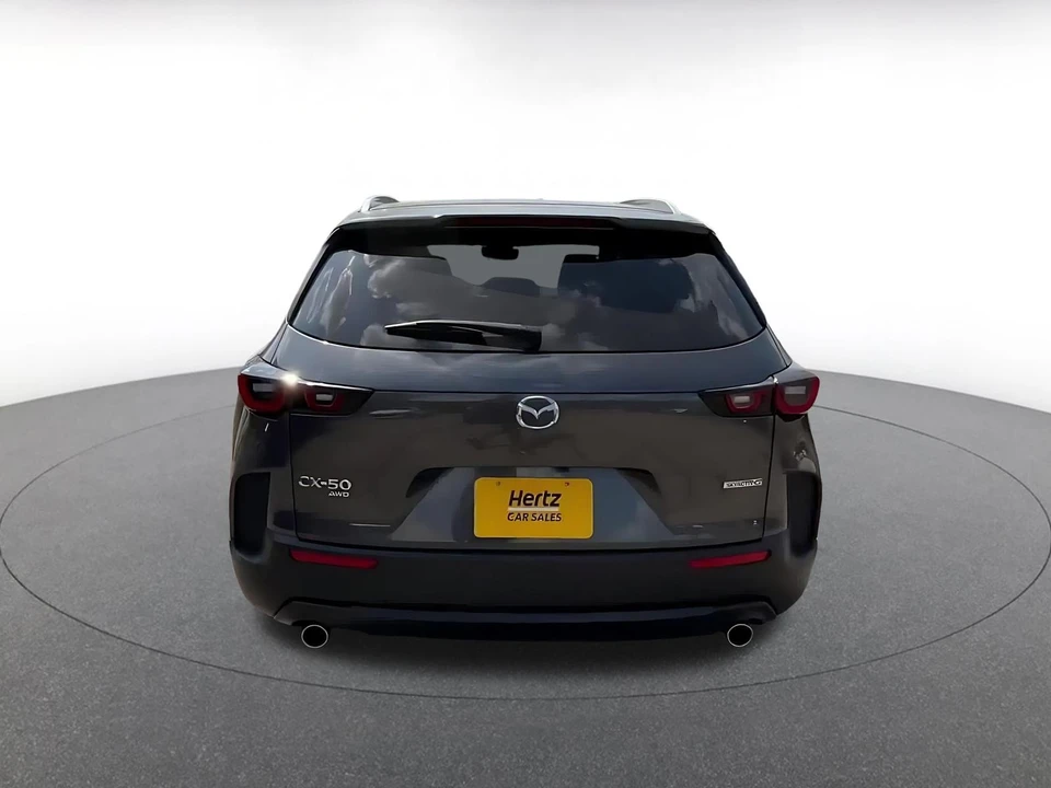 2025 Mazda CX-50 - Image 10 of 31