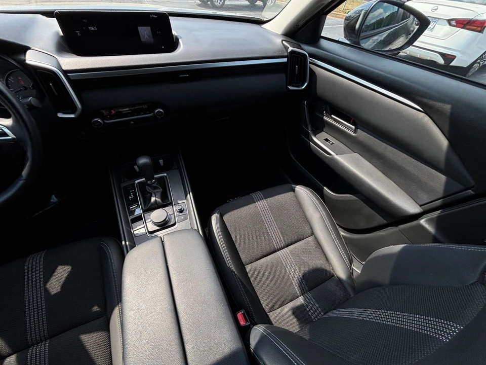 2025 Mazda CX-50 - Image 30 of 31
