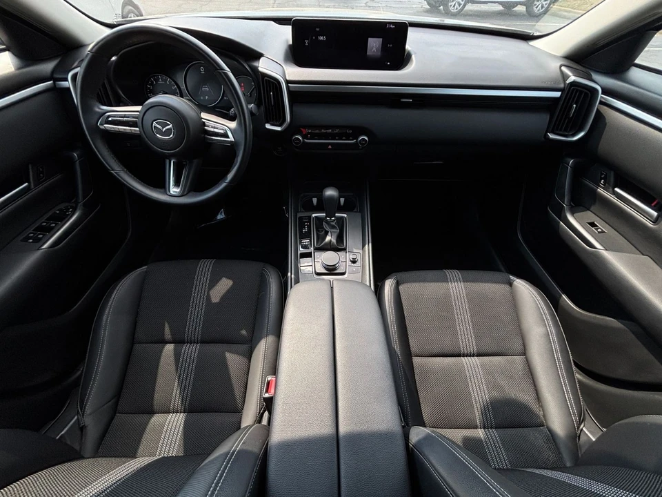 2025 Mazda CX-50 - Image 28 of 31