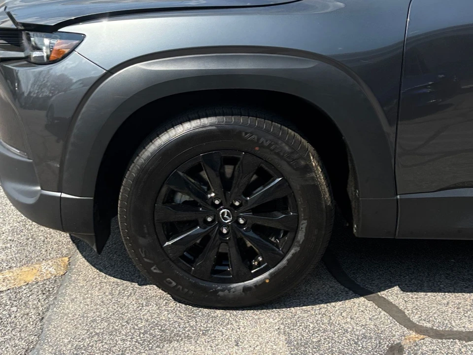 2025 Mazda CX-50 - Image 25 of 31