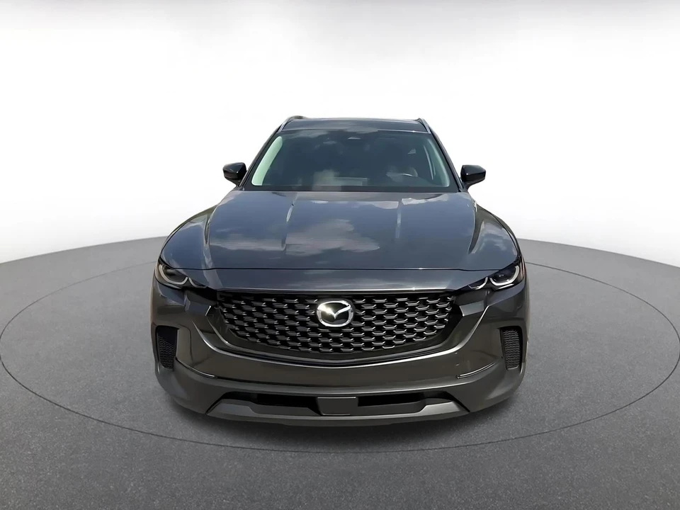 2025 Mazda CX-50 - Image 4 of 31