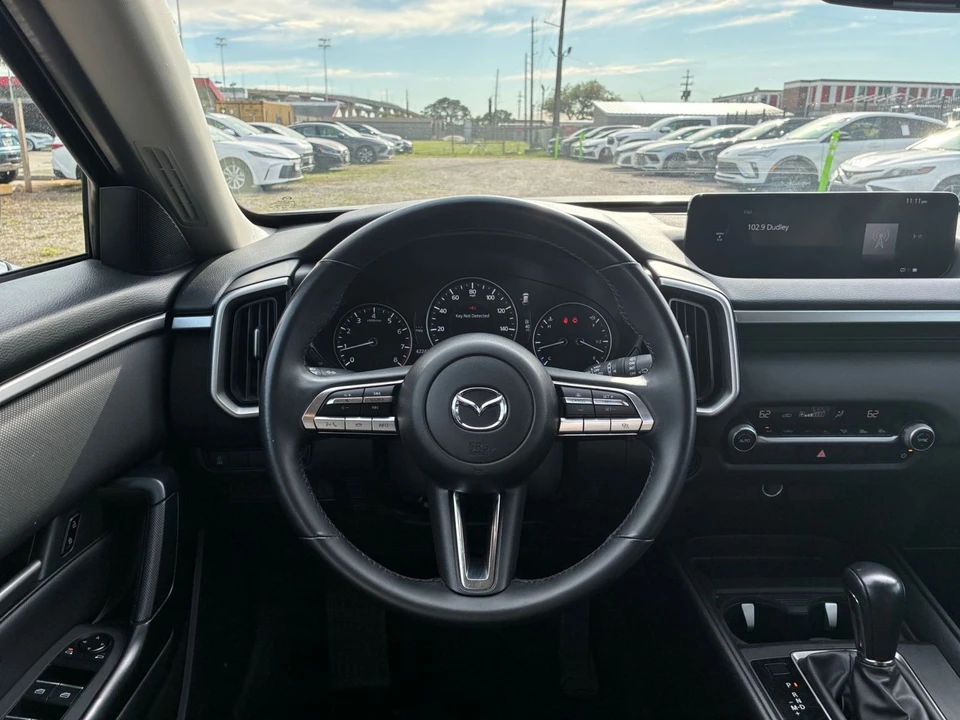2025 Mazda CX-50 - Image 30 of 31