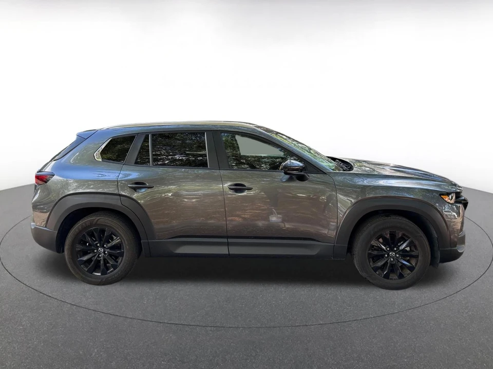 2025 Mazda CX-50 - Image 8 of 10
