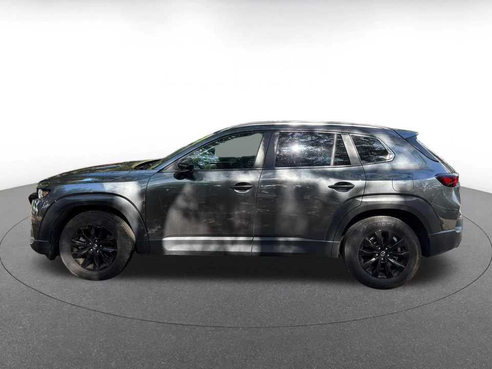 2025 Mazda CX-50 - Image 4 of 10