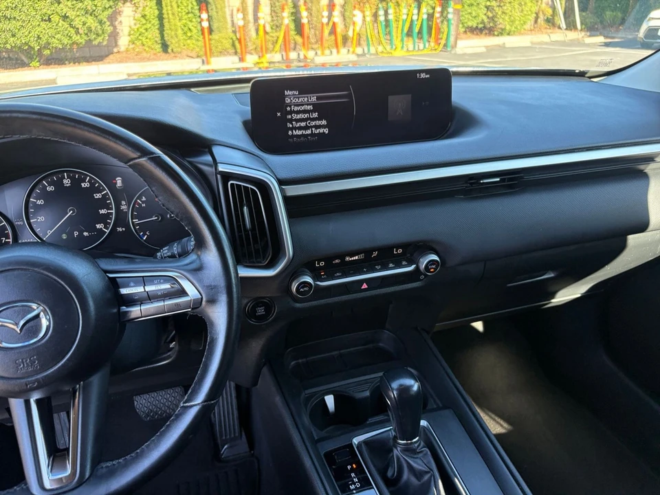 2025 Mazda CX-50 - Image 19 of 31