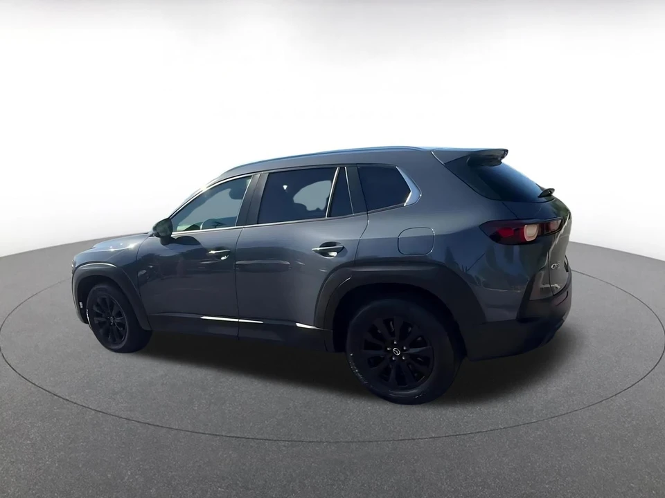 2025 Mazda CX-50 - Image 12 of 31