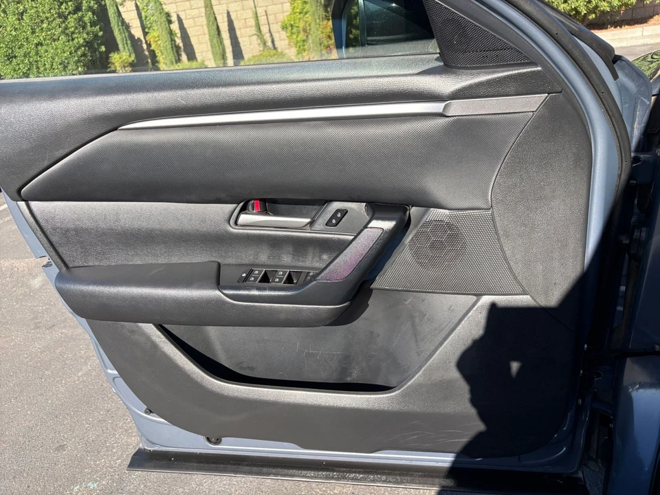 2025 Mazda CX-50 - Image 20 of 31