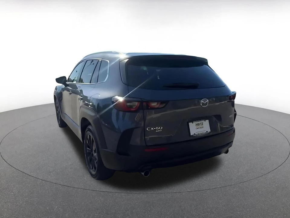 2025 Mazda CX-50 - Image 13 of 31
