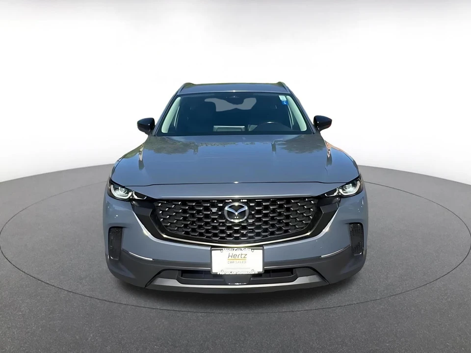 2025 Mazda CX-50 - Image 4 of 31