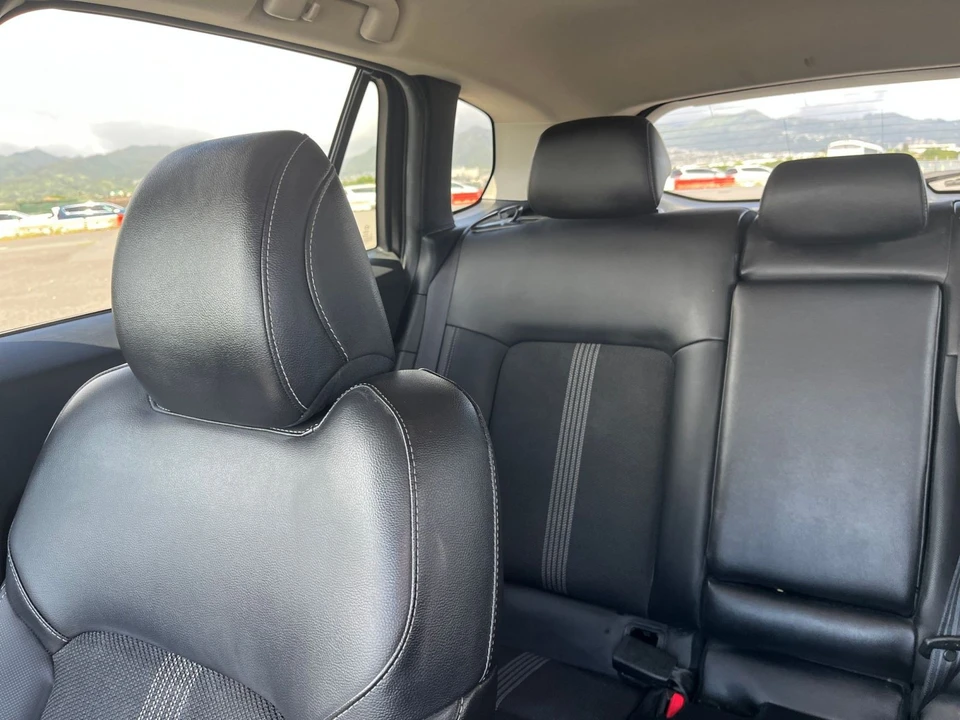 2025 Mazda CX-50 - Image 29 of 31
