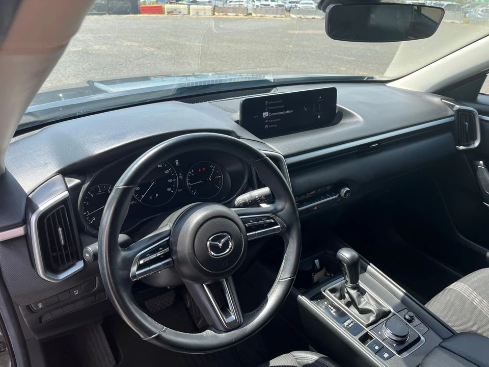 2025 Mazda CX-50 - Image 23 of 31