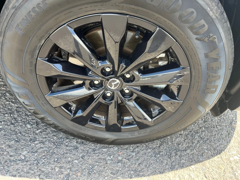 2025 Mazda CX-50 - Image 20 of 31