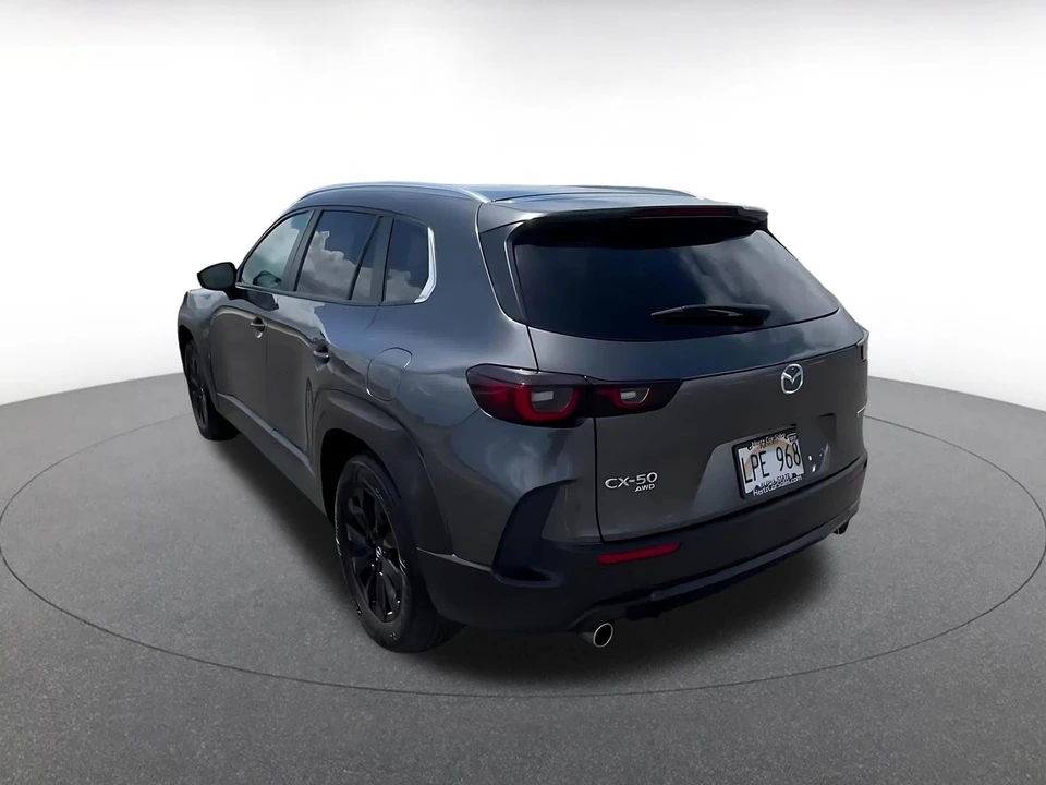 2025 Mazda CX-50 - Image 9 of 31