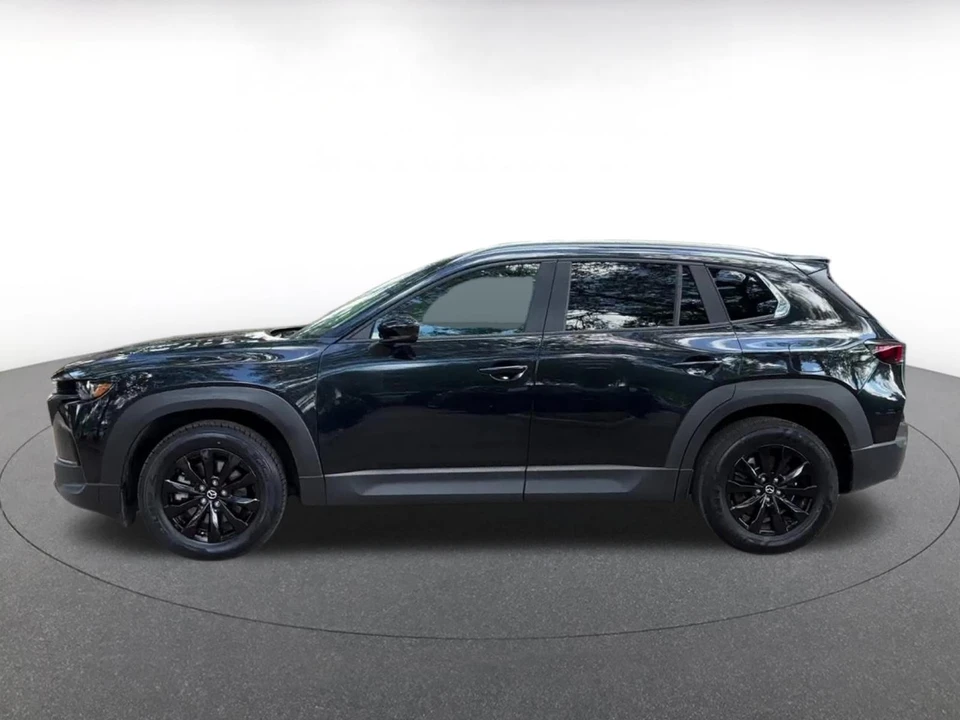 2025 Mazda CX-50 - Image 7 of 31