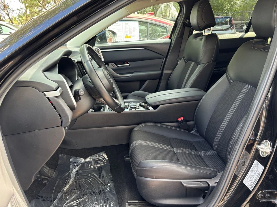 2025 Mazda CX-50 - Image 22 of 31