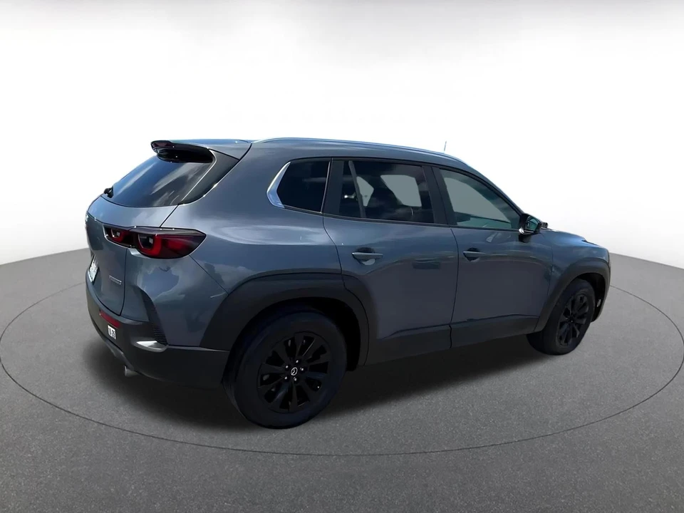 2025 Mazda CX-50 - Image 12 of 31