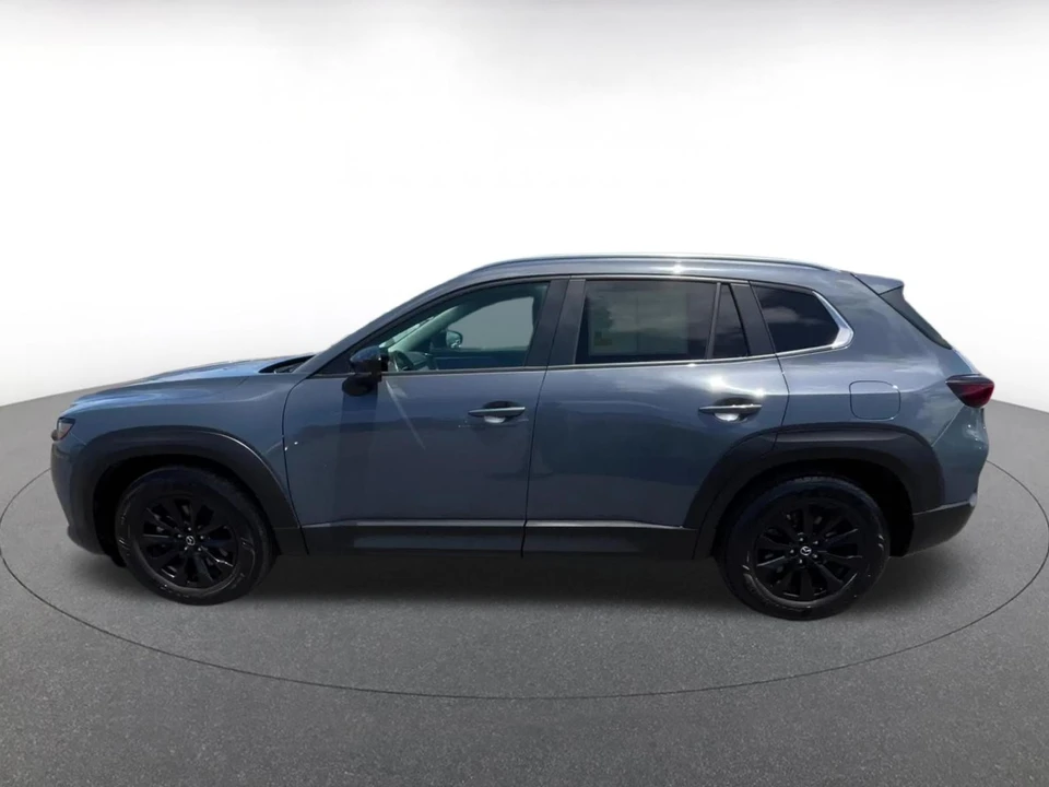 2025 Mazda CX-50 - Image 7 of 31