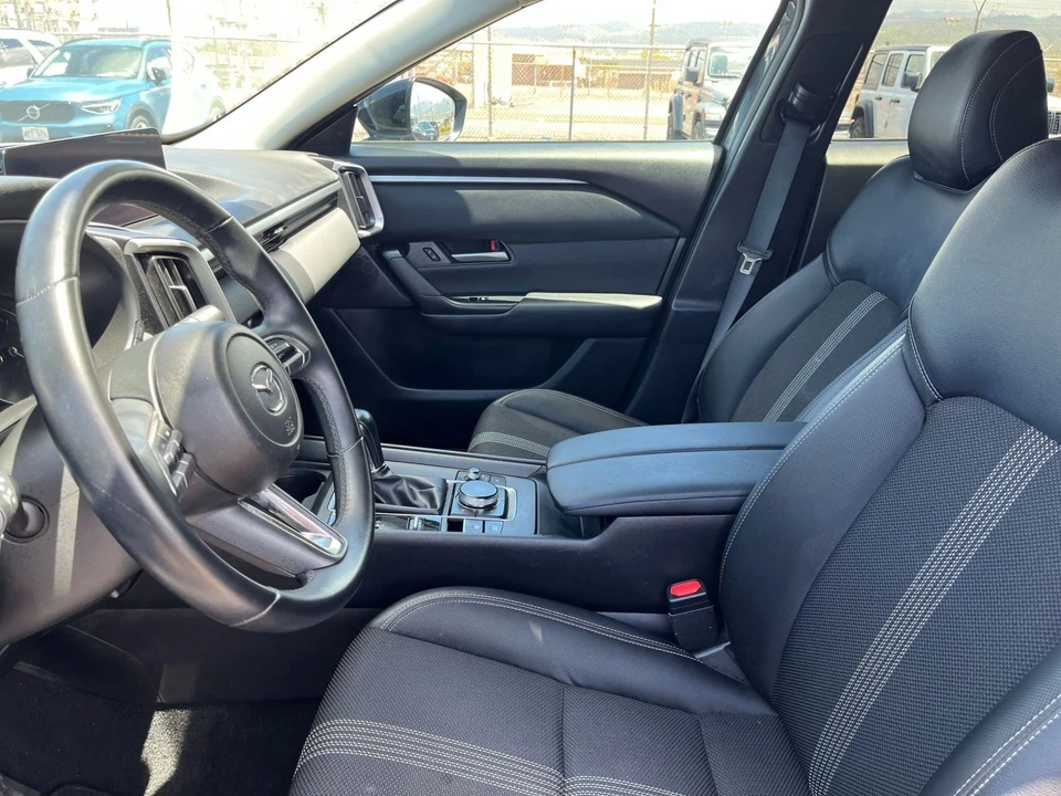 2025 Mazda CX-50 - Image 22 of 31