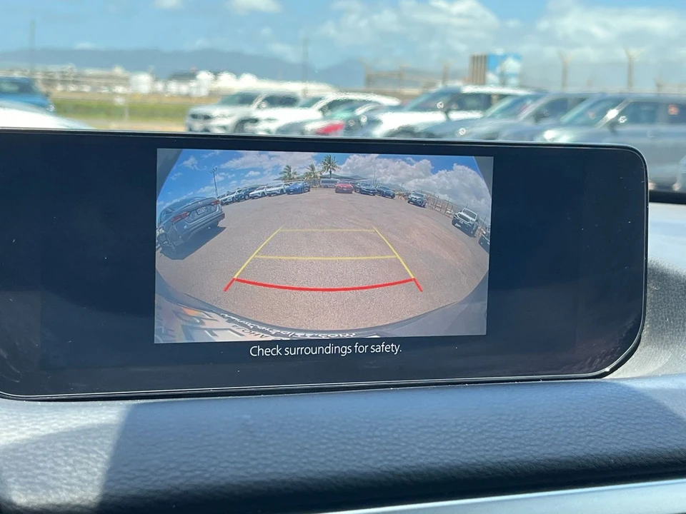 2025 Mazda CX-50 - Image 19 of 31