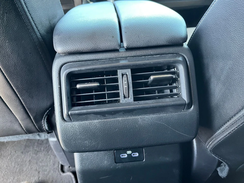 2025 Mazda CX-50 - Image 18 of 31