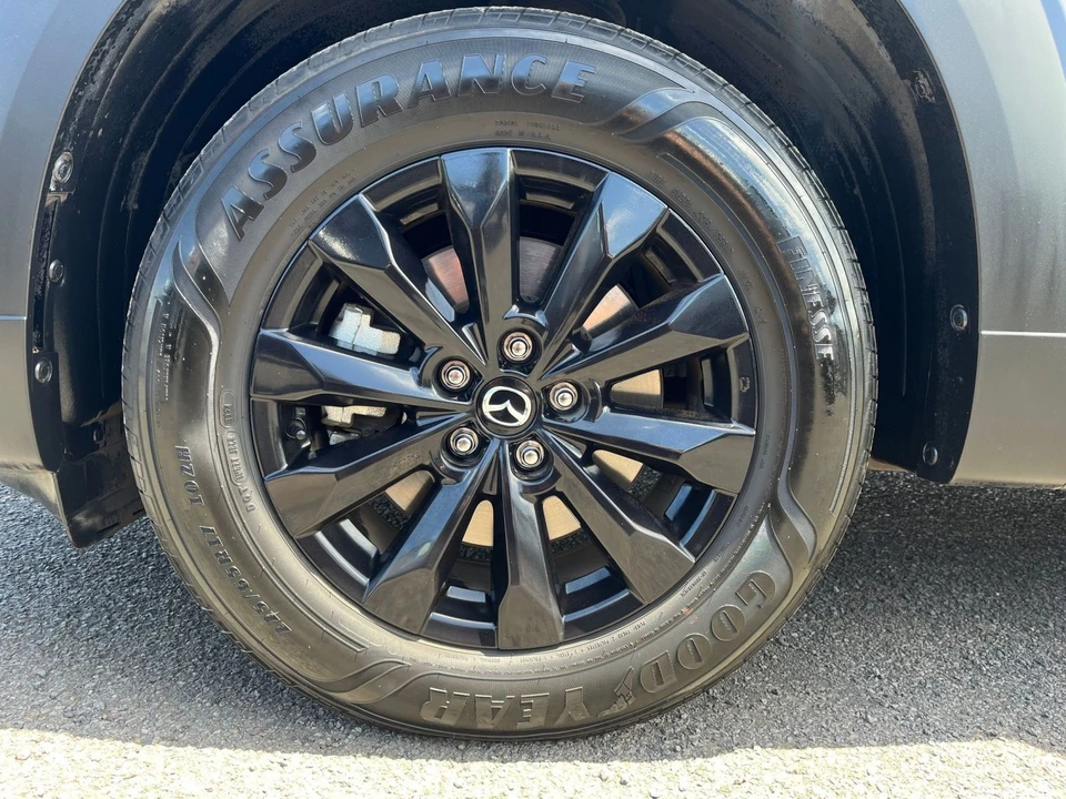 2025 Mazda CX-50 - Image 25 of 31