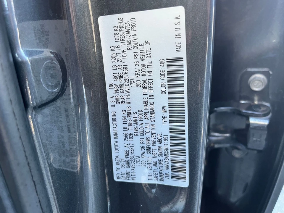 2025 Mazda CX-50 - Image 24 of 31