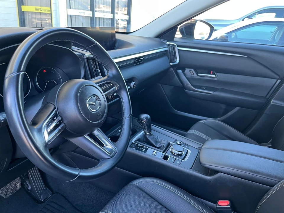 2025 Mazda CX-50 - Image 29 of 31