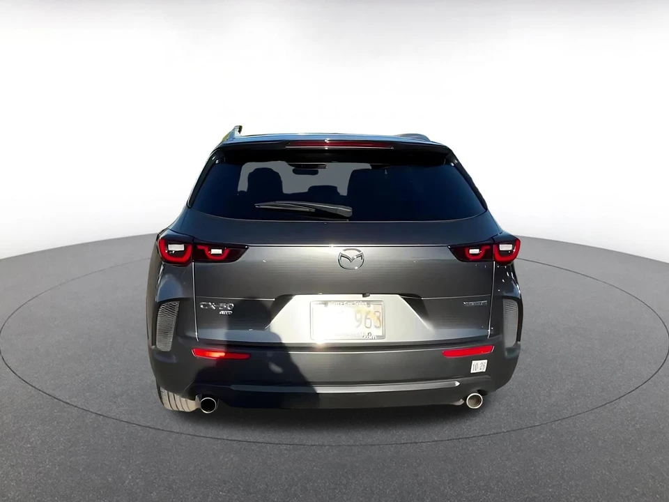 2025 Mazda CX-50 - Image 10 of 31