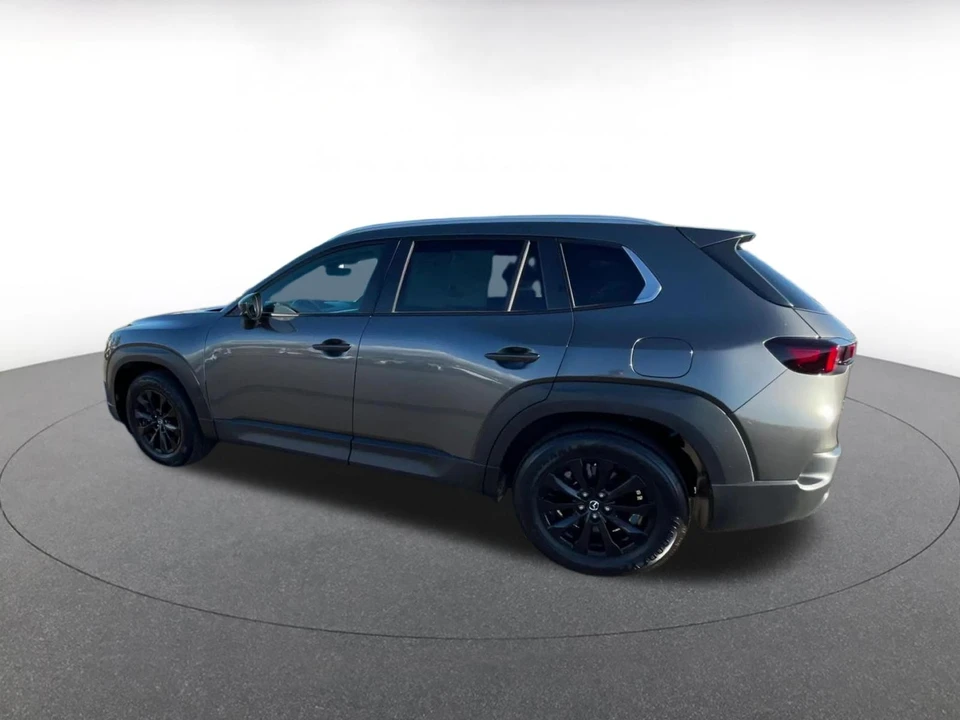 2025 Mazda CX-50 - Image 8 of 31