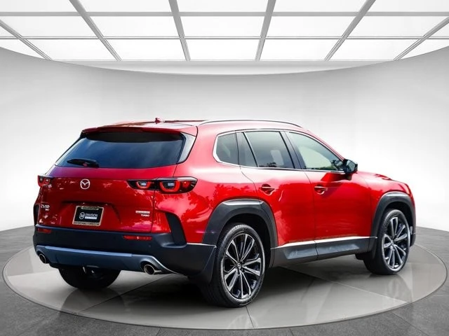2025 Mazda CX-50 - Image 4 of 12