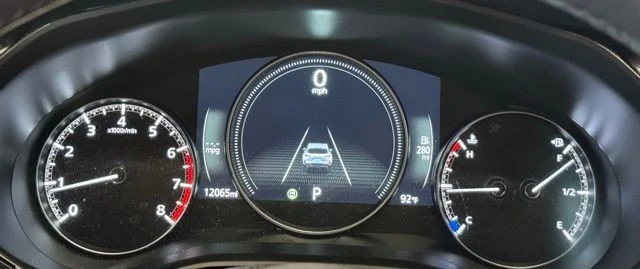 2025 Mazda CX-50 - Image 17 of 28