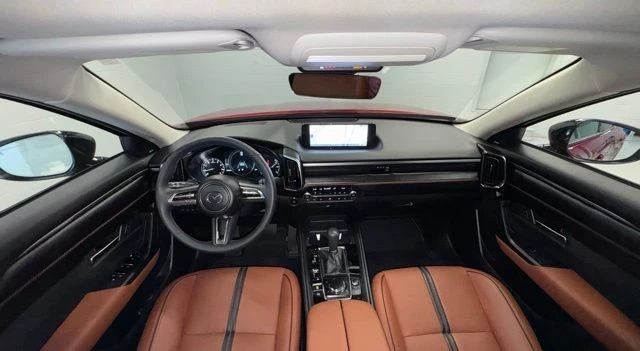 2025 Mazda CX-50 - Image 12 of 28