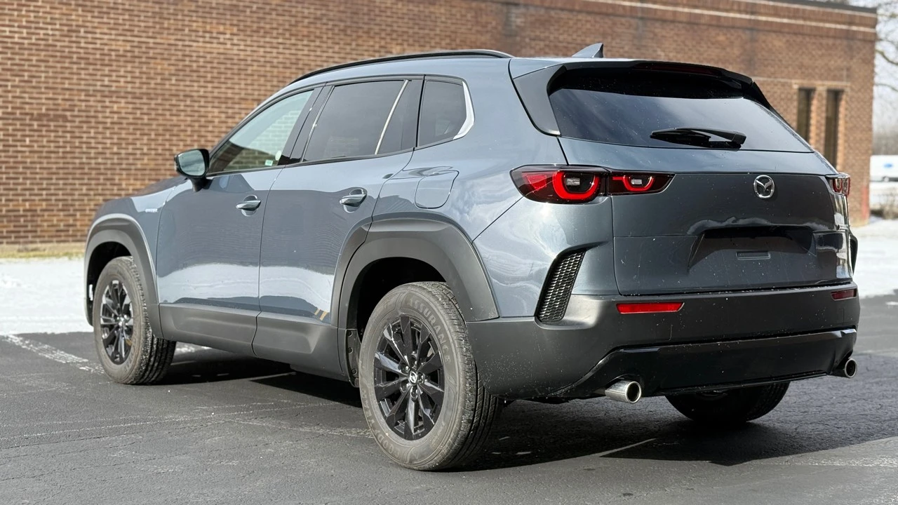 2025 Mazda CX-50 - Image 5 of 21