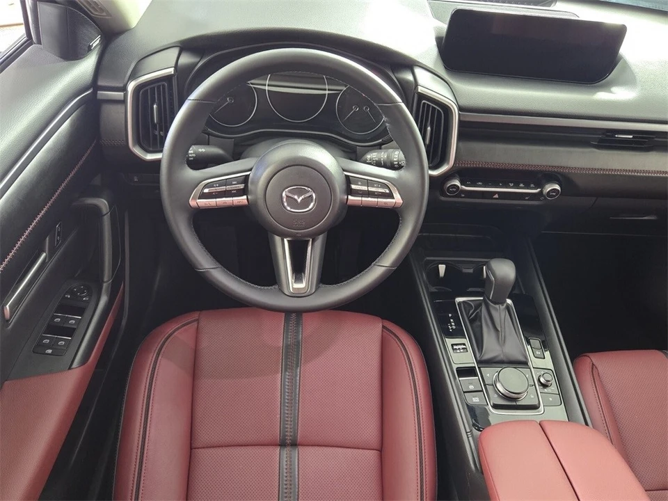 2025 Mazda CX-50 - Image 9 of 12