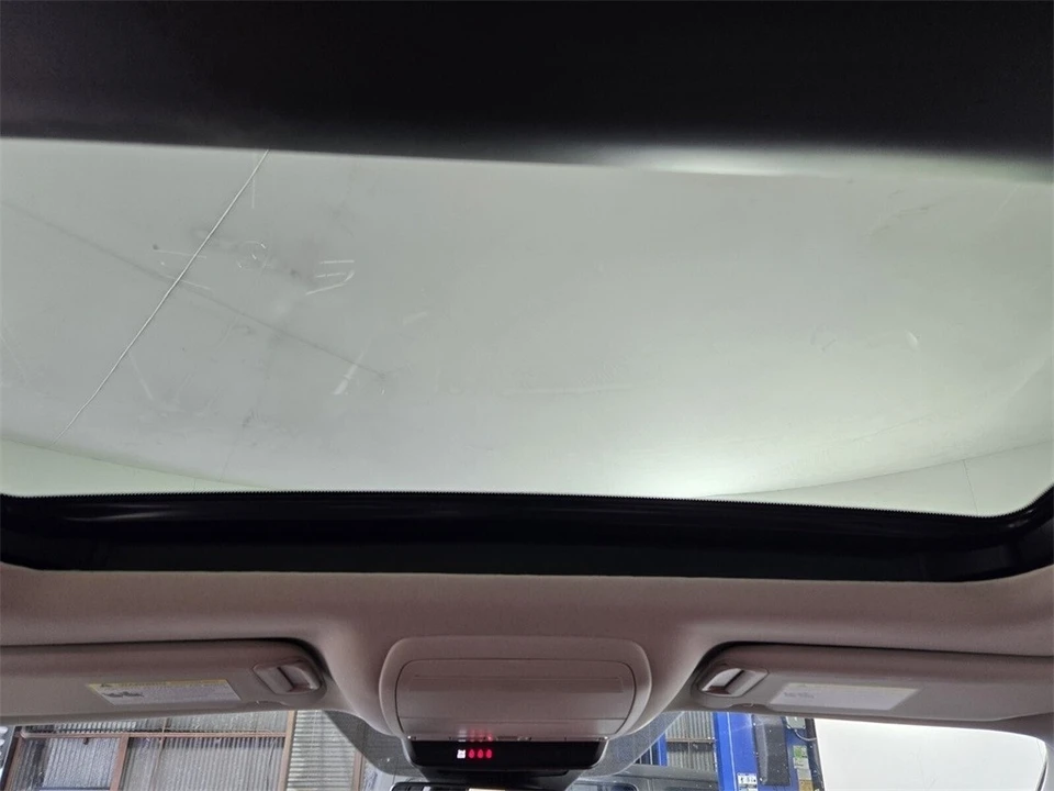 2025 Mazda CX-50 - Image 10 of 12