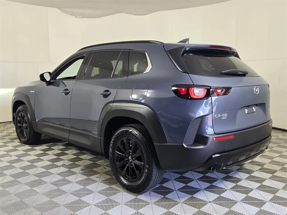 2025 Mazda CX-50 - Image 11 of 12