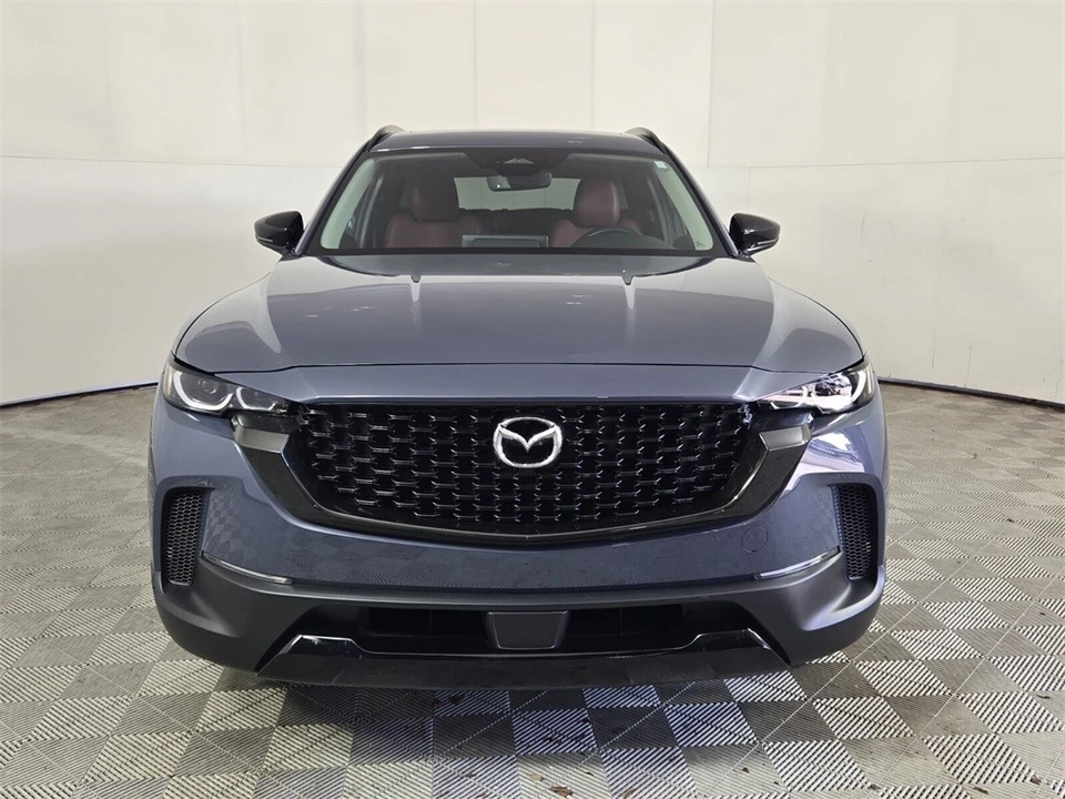 2025 Mazda CX-50 - Image 3 of 21