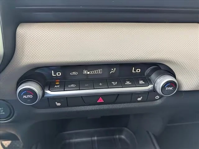 2025 Mazda CX-50 - Image 12 of 15