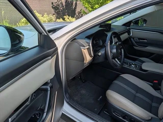 2025 Mazda CX-50 - Image 10 of 15