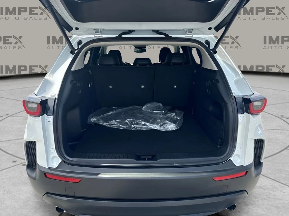 2025 Mazda CX-50 - Image 18 of 26