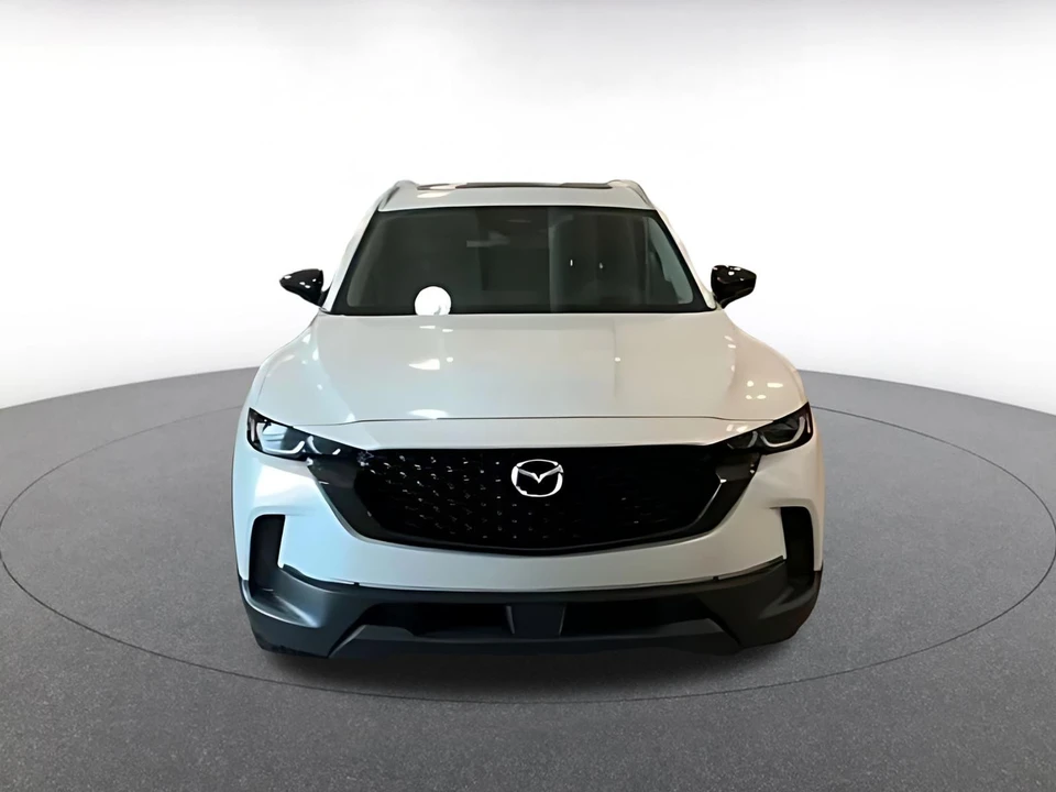 2025 Mazda CX-50 - Image 17 of 31