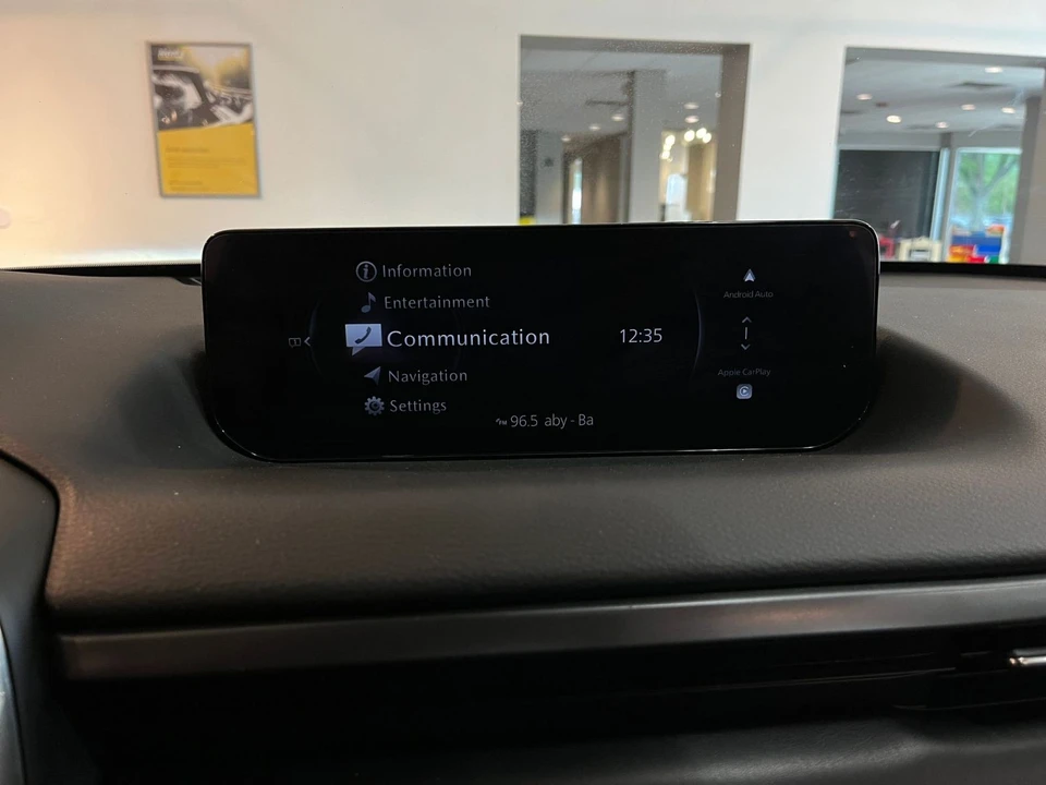 2025 Mazda CX-50 - Image 22 of 31